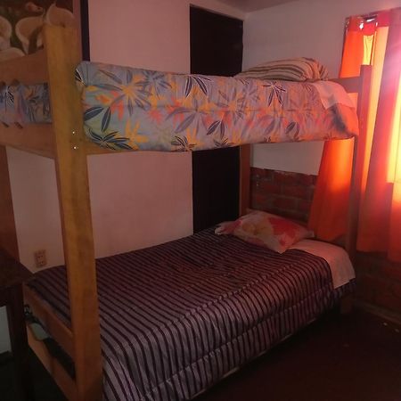 Monkeywasi Climbing Hostel Huaraz  Exterior photo