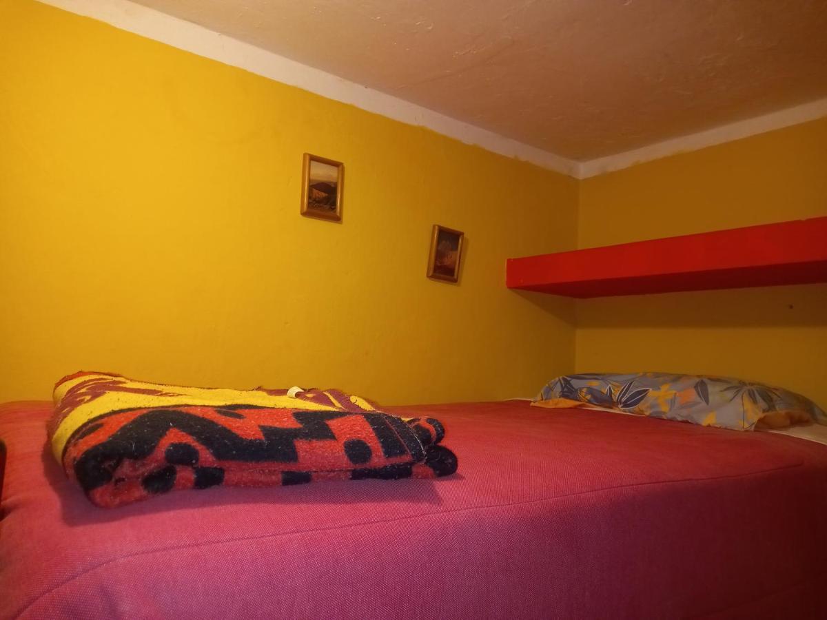 Monkeywasi Climbing Hostel Huaraz  Exterior photo